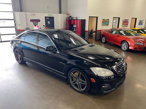 Used 2011 Mercedes-Benz S 63 AMG image 46
