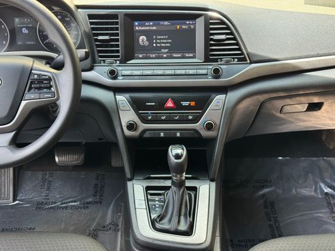 Used 2018 Hyundai Elantra SEL FWD image 20