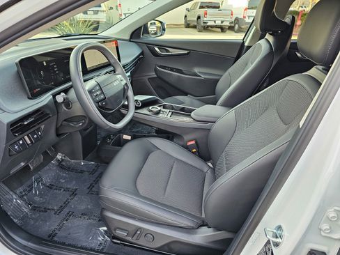 Used 2025 Kia EV6 Light image 17