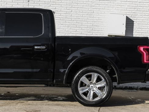 Used 2016 Ford F150 Platinum w/ Equipment Group 701A Luxury image 13