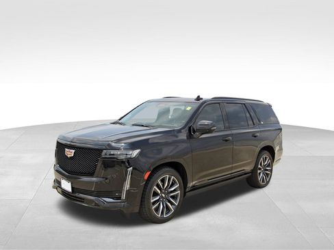 Used 2023 Cadillac Escalade Sport Platinum AWD/4WD image 2