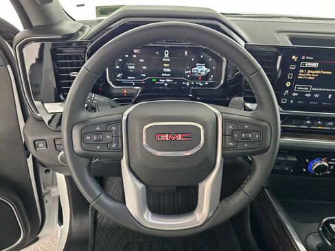 Used 2025 GMC Sierra 1500 Elevation w/ Preferred Package AWD/4WD image 53