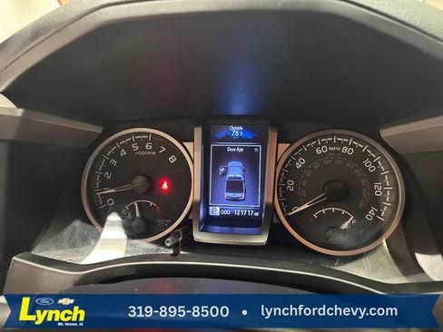Used 2020 Toyota Tacoma Limited AWD/4WD image 28