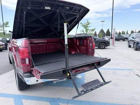 Used 2019 Ford F150 King Ranch w/ Equipment Group 601A Luxury AWD/4WD image 11