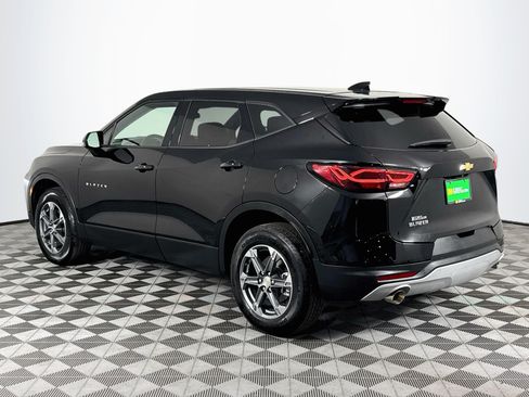 Used 2026 Chevrolet Blazer LT FWD image 6