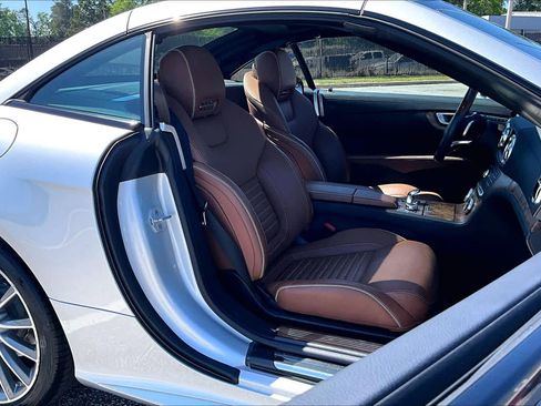 Certified 2018 Mercedes-Benz SL 450 image 9