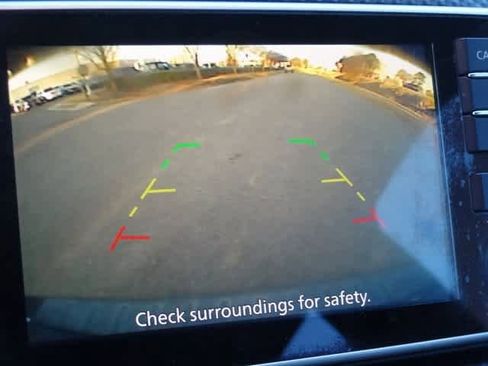 Used 2020 Nissan Kicks SV w/ Exterior Package image 19