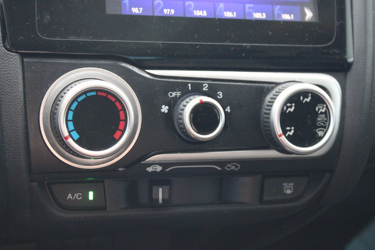 Used 2016 Honda Fit EX image 15