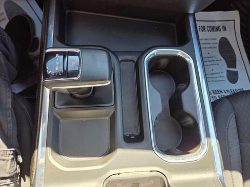 Used 2023 Chevrolet Silverado 1500 RST image 32