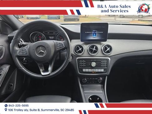 Used 2019 Mercedes-Benz GLA 250 GLA 250 Sport Utility 4D image 14