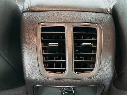 Used 2011 Ford Taurus SEL w/ 201A Rapid Spec Order Code image 23