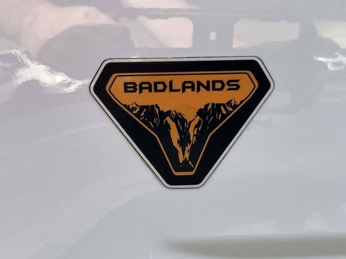 Certified 2022 Ford Bronco Sport Badlands w/ Premium Package AWD/4WD image 11