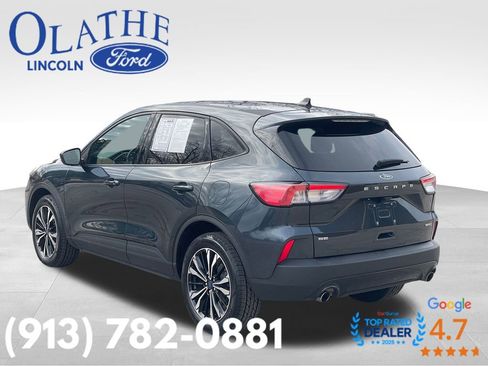 Used 2022 Ford Escape SE w/ SE Sport Appearance Package image 3