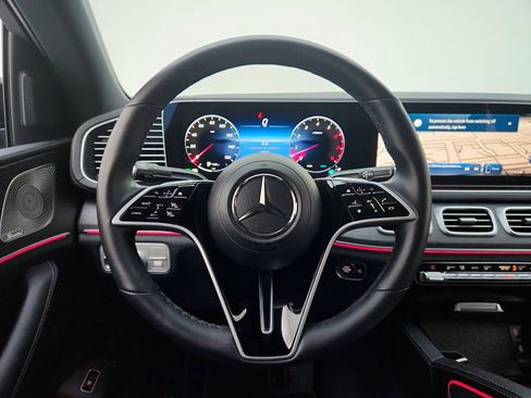 Certified 2025 Mercedes-Benz GLE 450 GLE 450 w/ Winter Package image 20