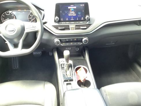 Used 2021 Nissan Altima 2.5 SV image 10