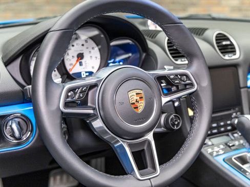 Used 2024 Porsche 718 Boxster S image 40