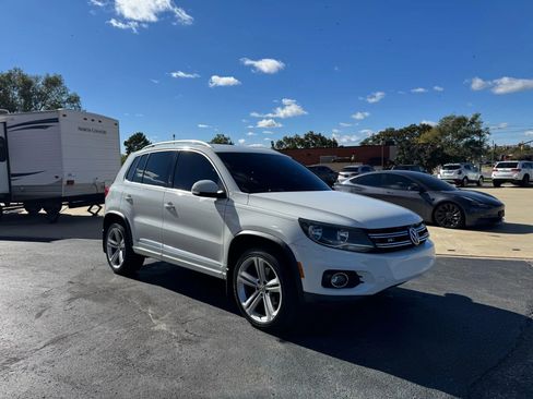 Used 2016 Volkswagen Tiguan R-Line FWD image 8