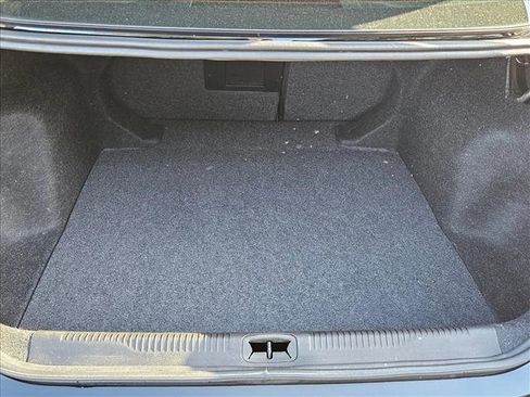 Used 2016 Chrysler 200 C w/ Navigation & Sound Group I FWD image 6