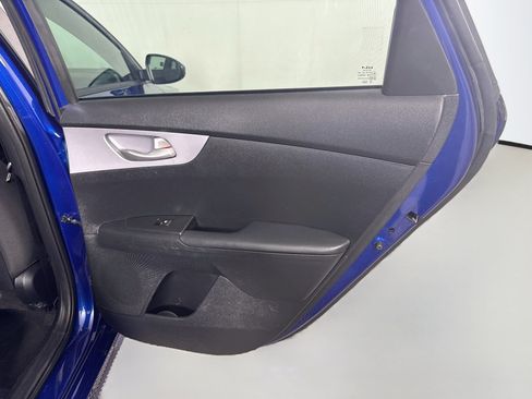 Used 2024 Kia Forte LXS FWD image 27