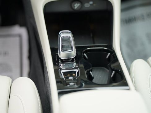 New 2025 Volvo XC40 B5 Plus w/ Protection Package Premier image 23