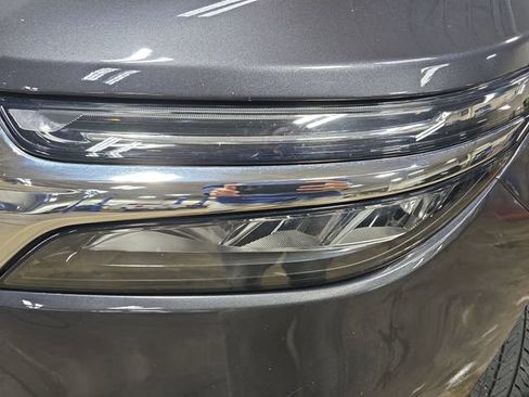 Used 2023 Chevrolet Equinox LT AWD/4WD image 34