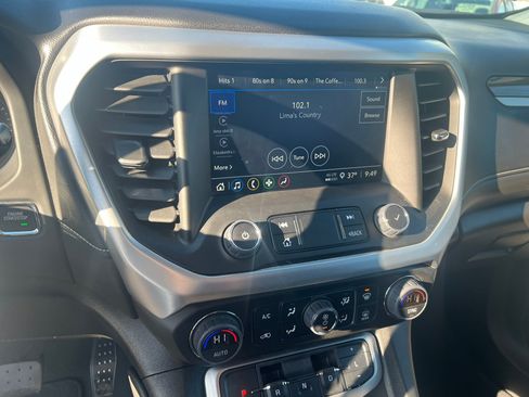 Used 2023 GMC Acadia SLE w/ Driver Convenience Package FWD image 21