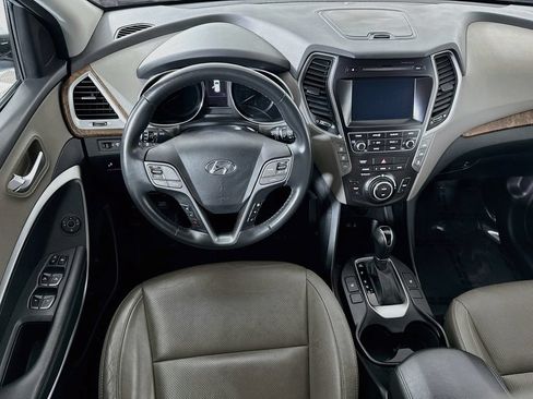 Used 2019 Hyundai Santa Fe XL SE w/ SE Premium Package 02 AWD/4WD image 3