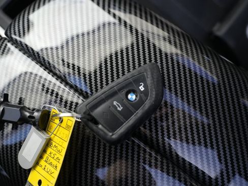 Used 2016 BMW X5 M image 86