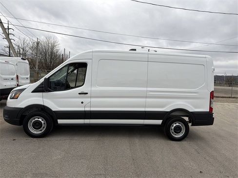 New 2026 Ford Transit 250 148 Medium Roof image 8