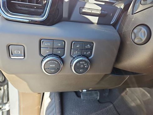 Used 2026 GMC Sierra 1500 Denali image 15