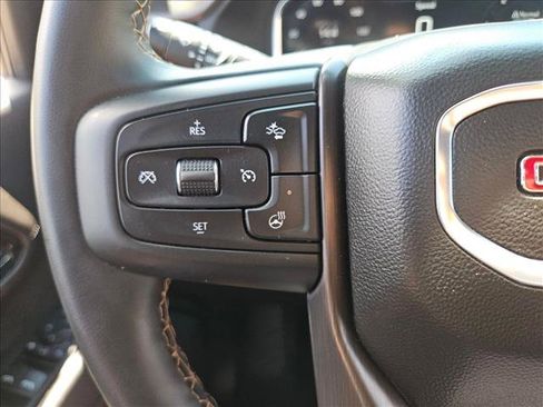 Used 2025 GMC Sierra 2500 AT4 AWD/4WD image 23