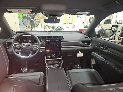 New 2026 GMC Terrain Elevation w/ Elevation Premium Package image 18