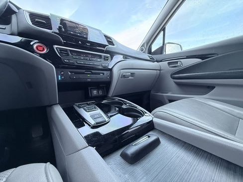 Used 2019 Honda Pilot Elite image 20