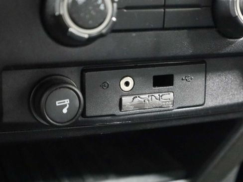 Used 2012 Ford F150 XLT w/ XLT Chrome Pkg AWD/4WD image 31