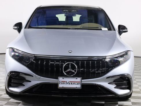 Used 2025 Mercedes-Benz EQS AMG 4MATIC image 3