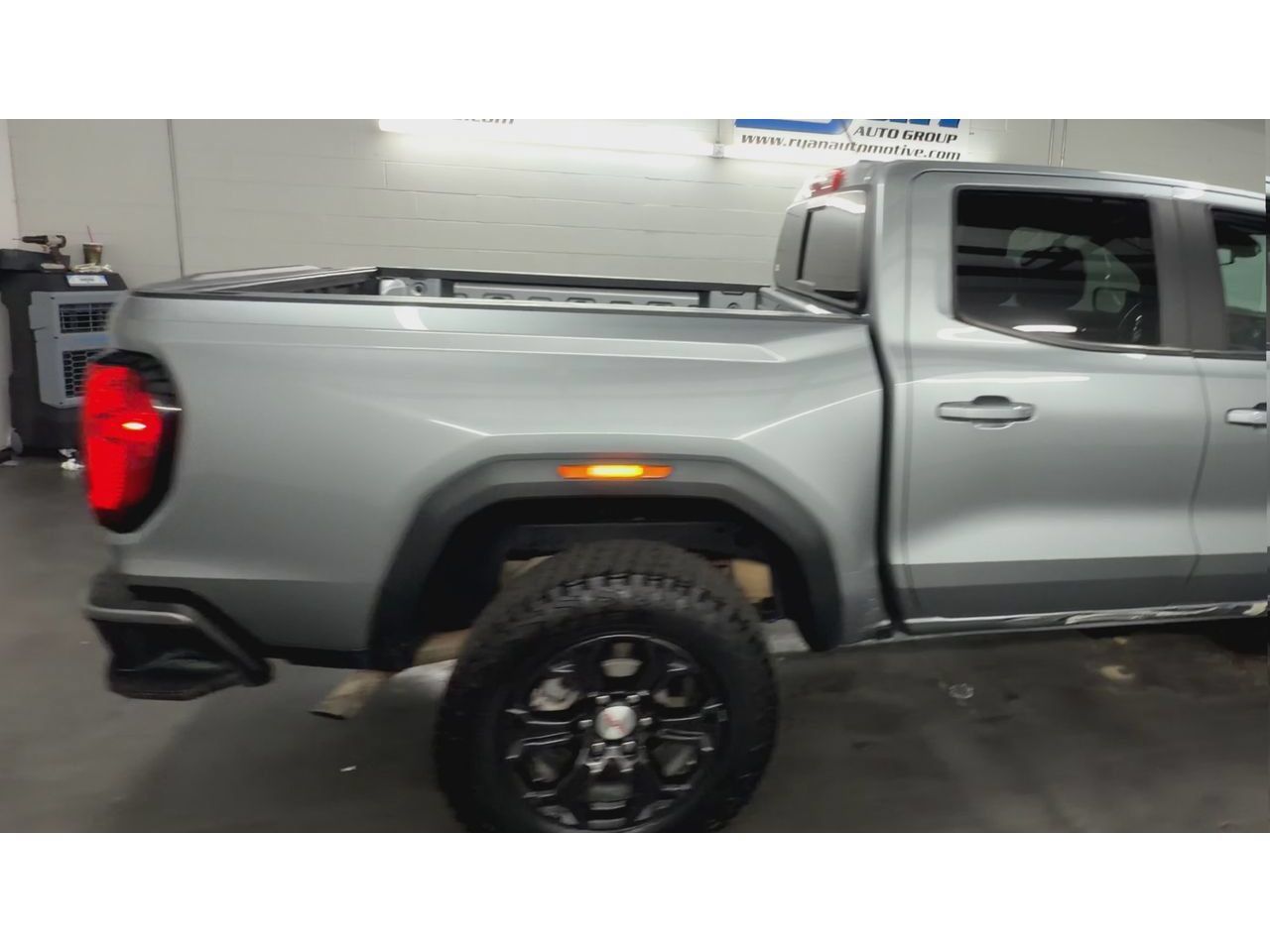 Certified 2024 GMC Canyon Elevation w/ Convenience Package RWD image 9