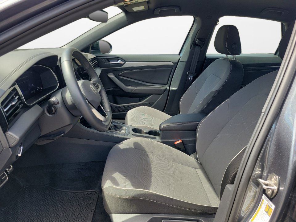 Certified 2026 Volkswagen Jetta Sport FWD image 9
