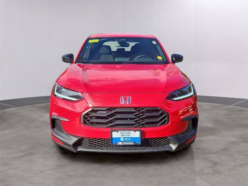 Certified 2025 Honda HR-V Sport image 2