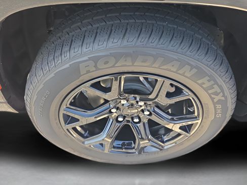 Used 2024 Jeep Wagoneer Series II image 34