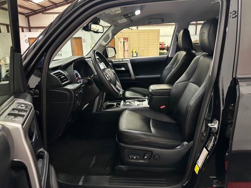 Used 2023 Toyota 4Runner TRD Sport image 6