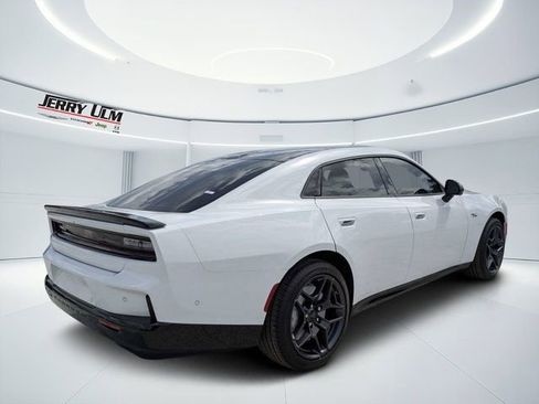 New 2026 Dodge Charger R/T AWD/4WD image 3