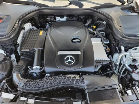 Used 2018 Mercedes-Benz GLC 300 image 27