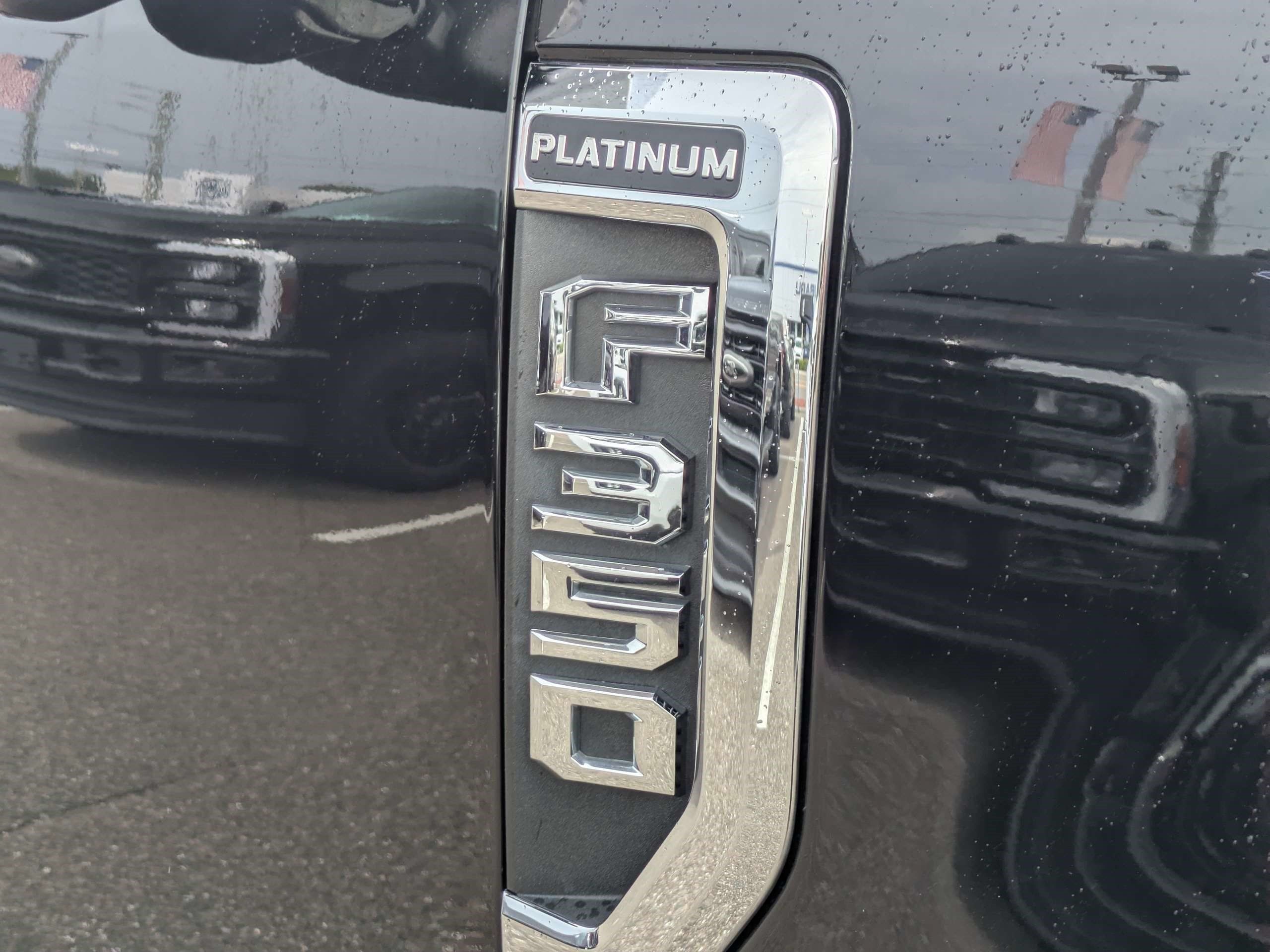 Used 2021 Ford F350 Platinum AWD/4WD image 12