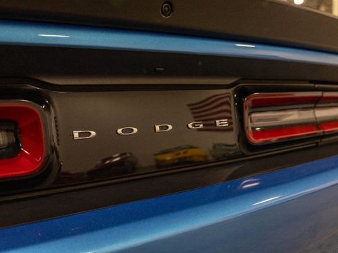 Used 2019 Dodge Challenger R/T w/ Shaker Package RWD image 26