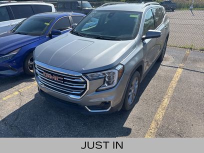 Used 2023 GMC Terrain SLT w/ Infotainment Package II