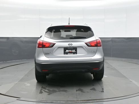 Used 2017 Nissan Rogue Sport SV w/ SV Premium Package image 6