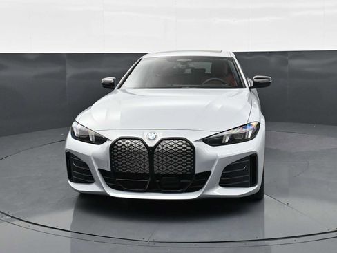 New 2026 BMW i4 eDrive40 w/ M Sport Package RWD image 2