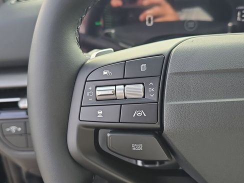 New 2026 Kia Sportage LX FWD image 29