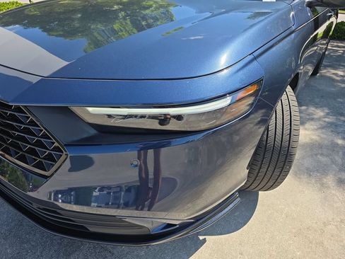 Used 2024 Honda Accord EX-L image 11