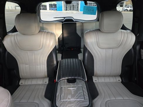 Used 2019 INFINITI QX80 Limited AWD/4WD image 25